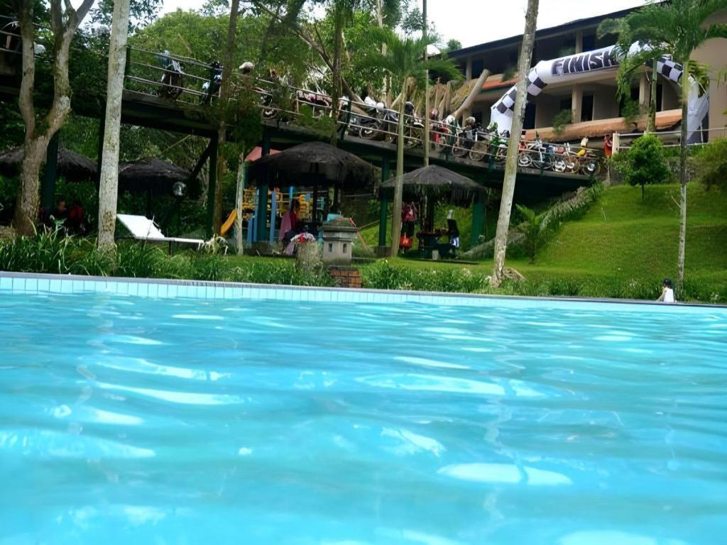 Augusta Sukabumi Hotel Εξωτερικό φωτογραφία
