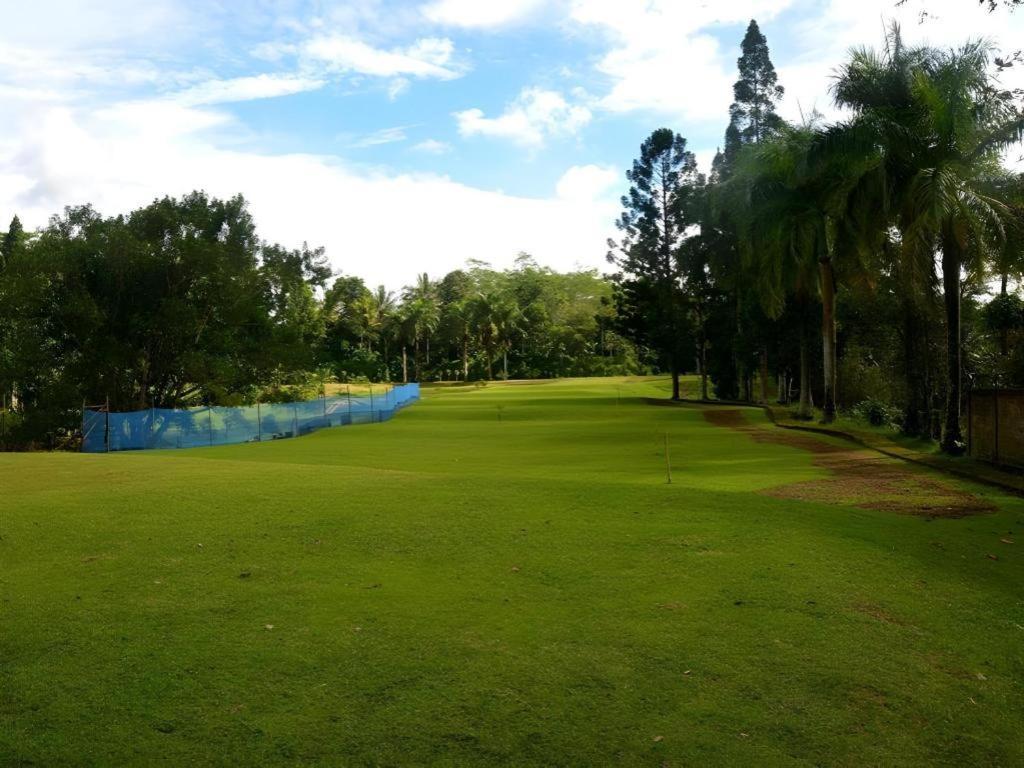 Augusta Sukabumi Hotel Εξωτερικό φωτογραφία